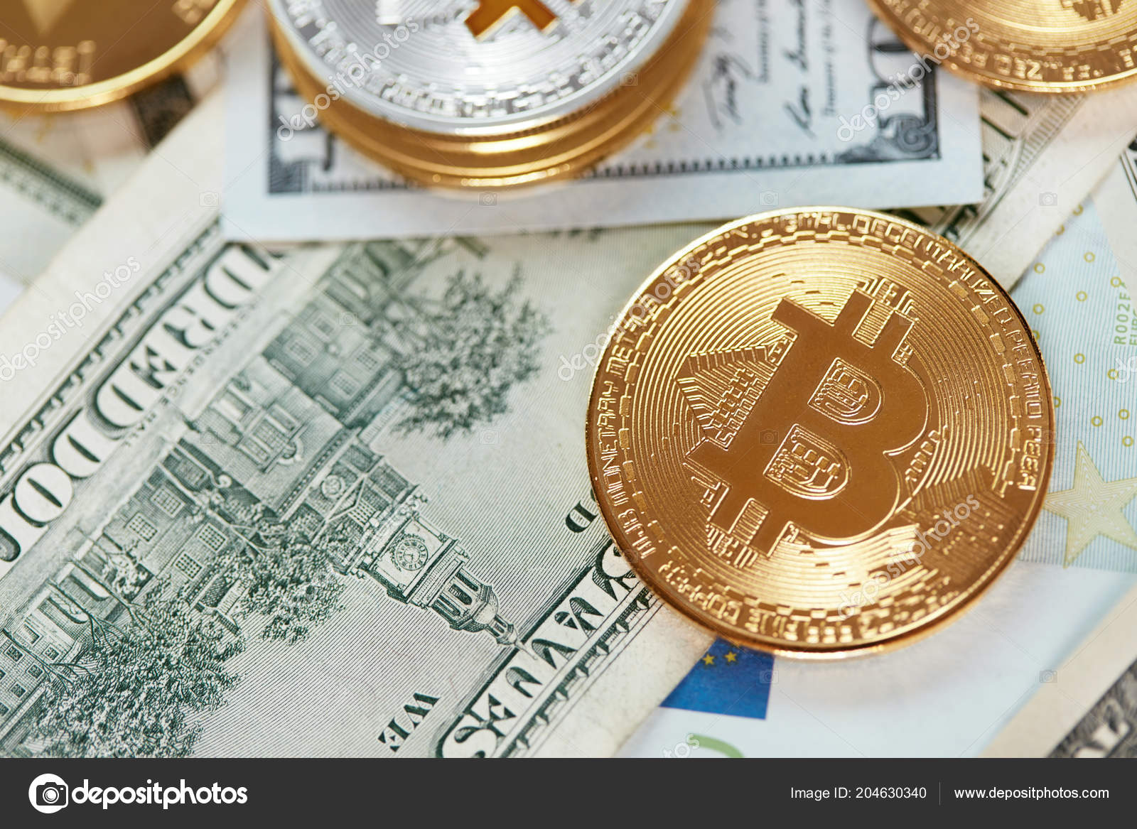 Currencies Close Bitcoin R!   eal Cash Bitcoin Coins Money Bills - 